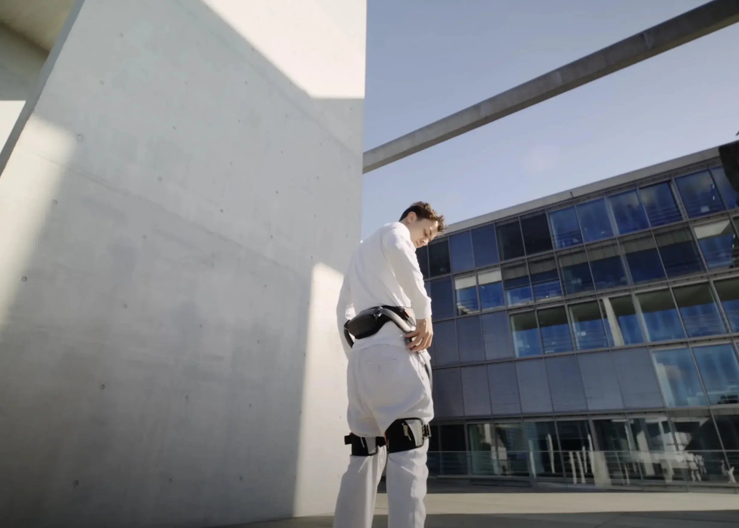 City Mode Activated: How Hypershell Supports Urban Explorers